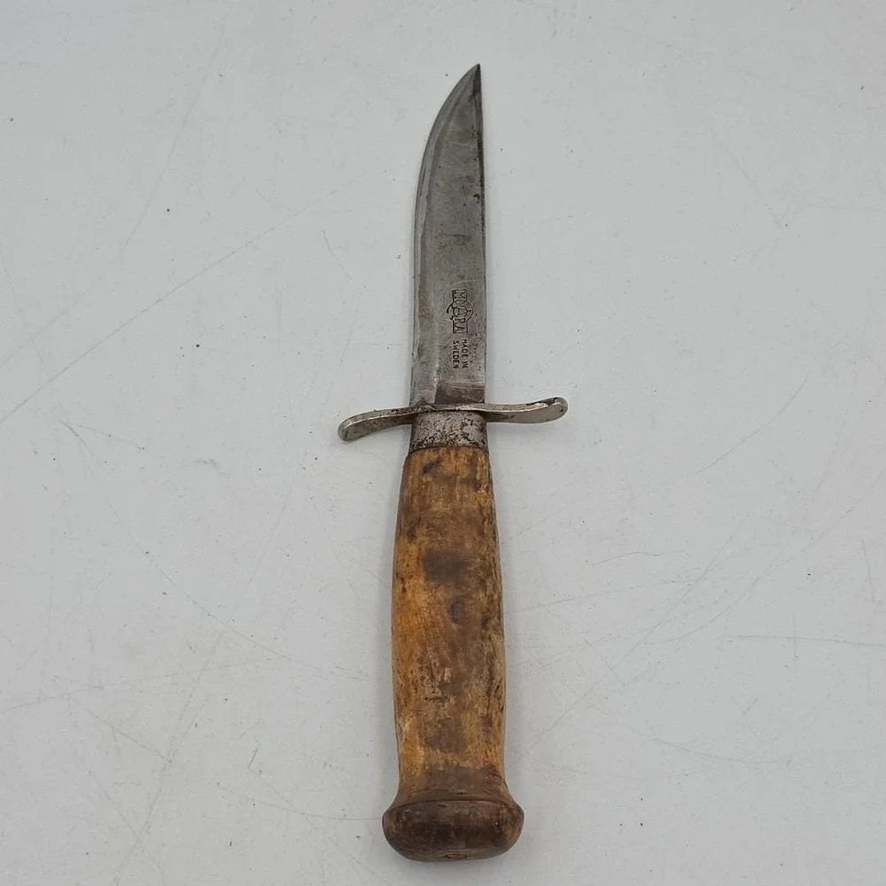 Moara Sweden Hunting/Fishing Knife 3.5  Blade Wooden Handle